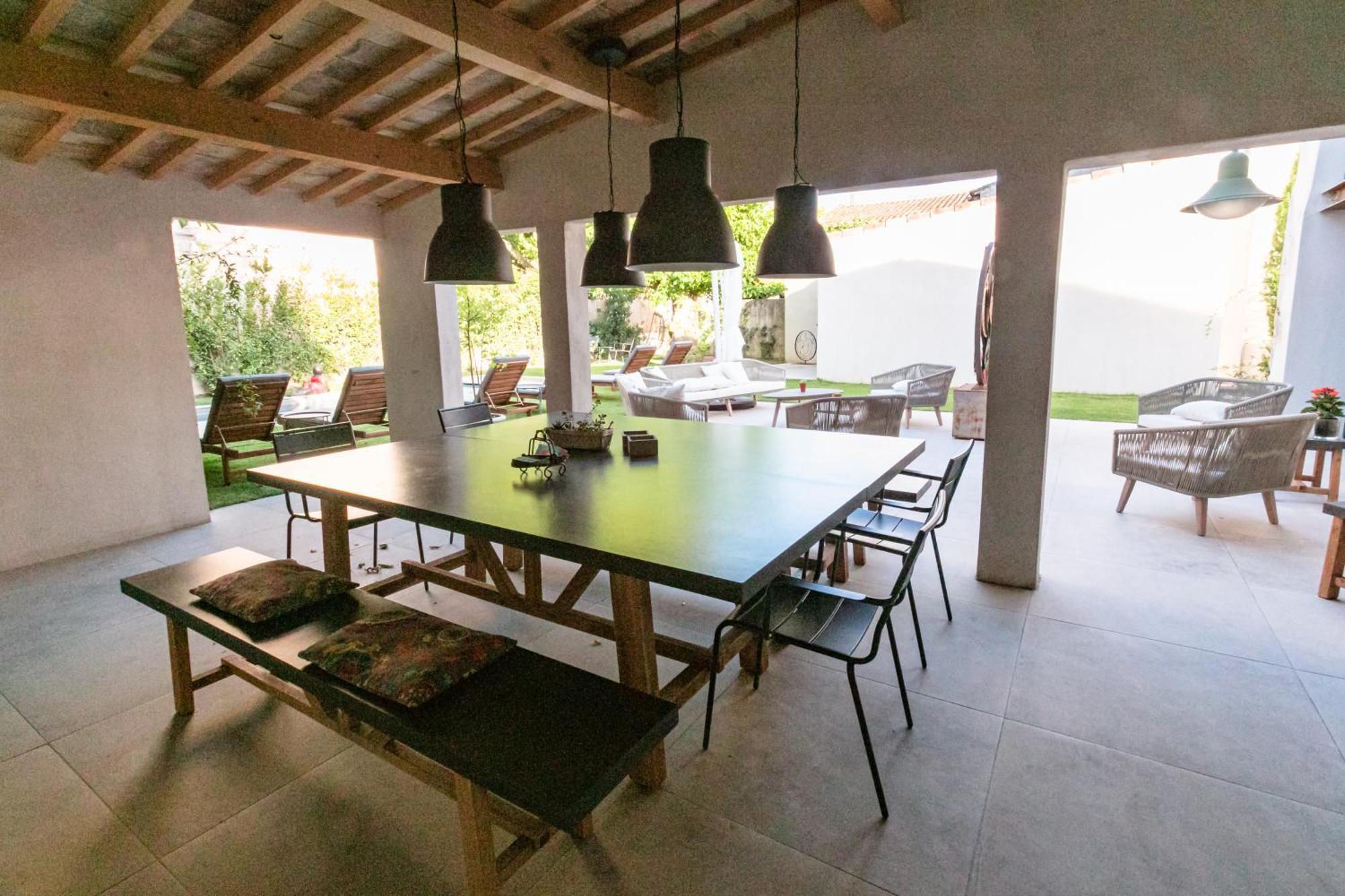 Gabrielle Jeanne Bed & Breakfast Maillane Bagian luar foto