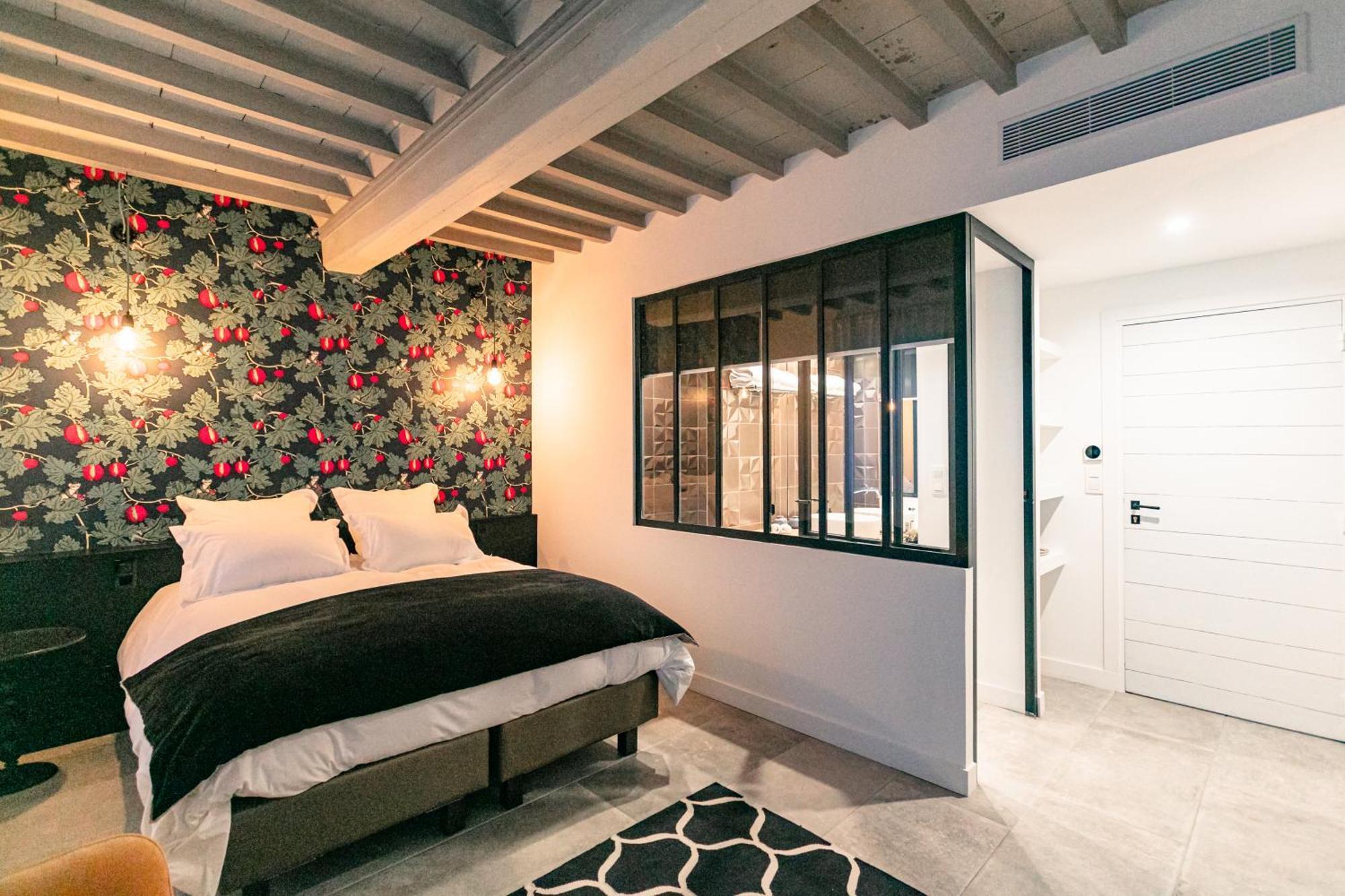 Gabrielle Jeanne Bed & Breakfast Maillane Bagian luar foto