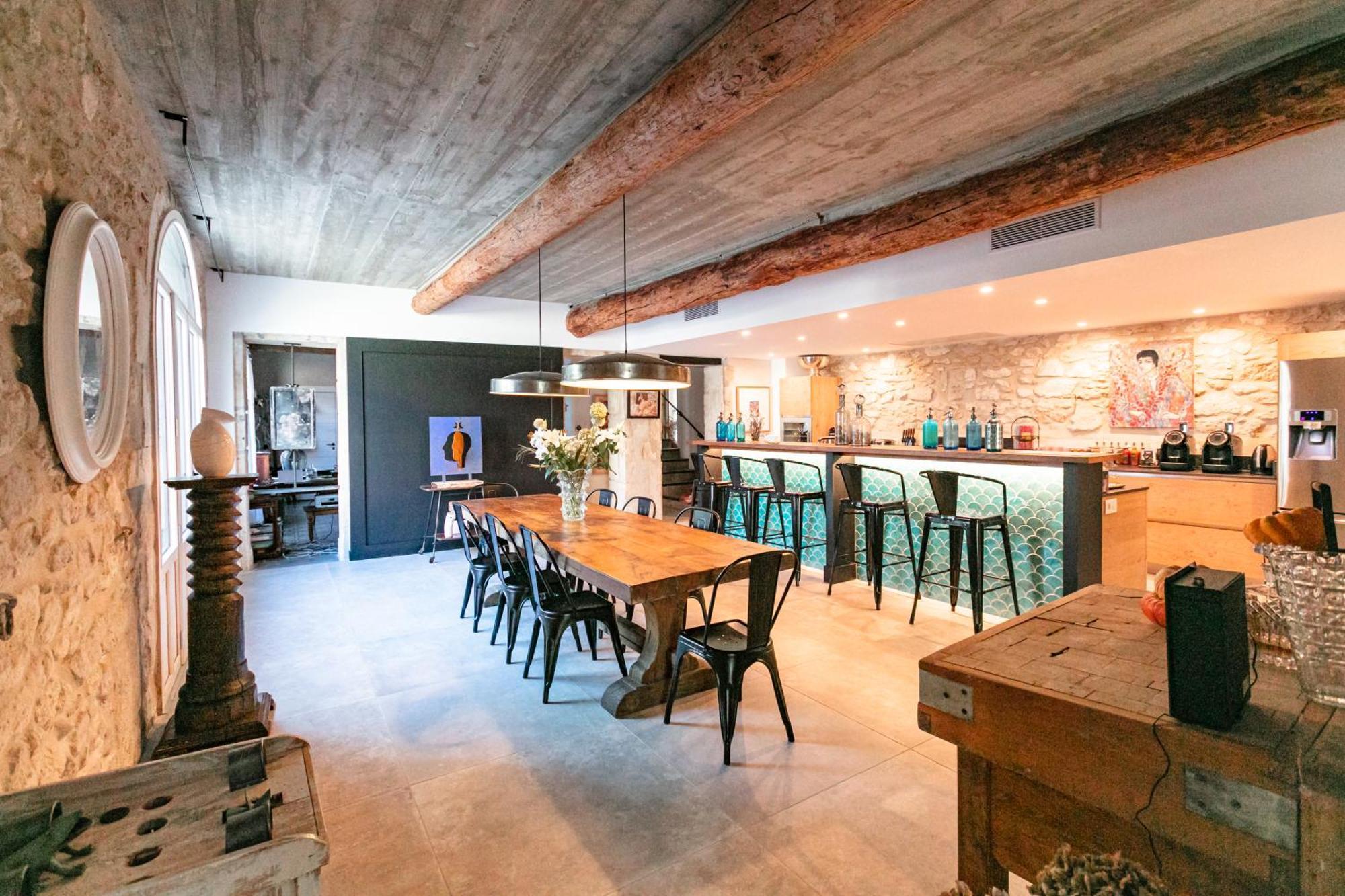 Gabrielle Jeanne Bed & Breakfast Maillane Bagian luar foto